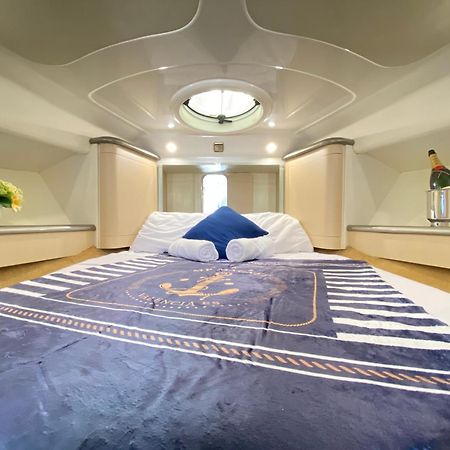 Готель The Valencia Yacht Experience Екстер'єр фото