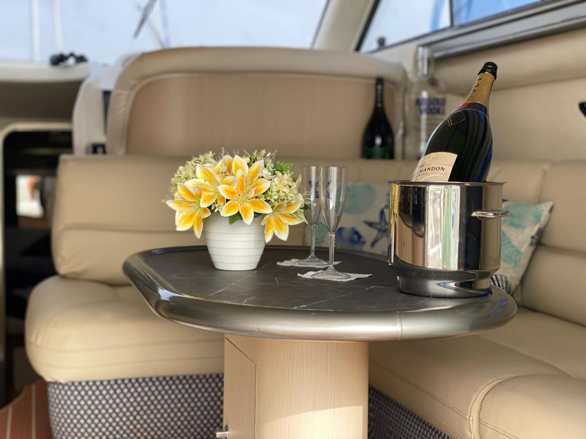 Готель The Valencia Yacht Experience Екстер'єр фото